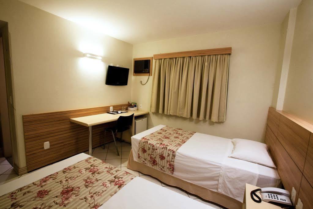 Caiuá Express Hotel 2*